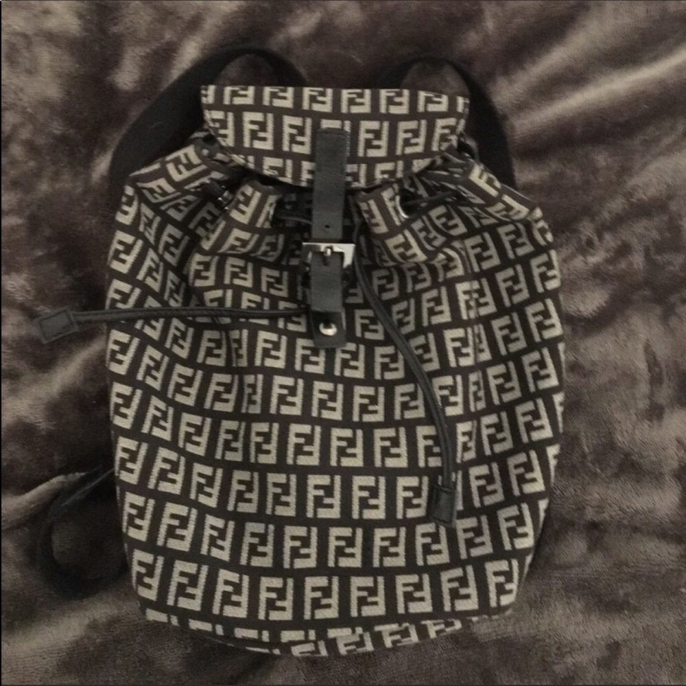 Mini Fendi backpack! - Picture 2 of 7